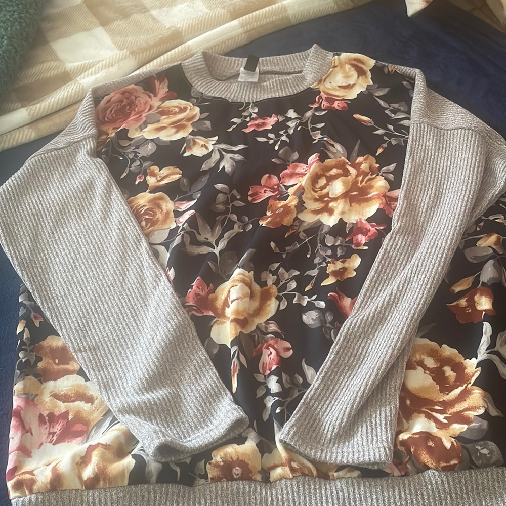 Woman’s long sleeve shirt